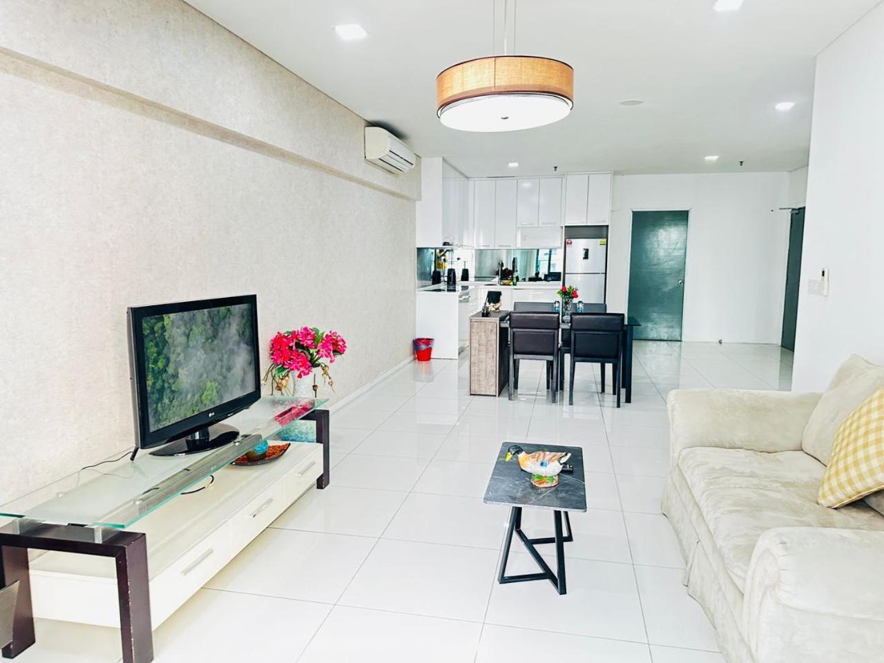 Summer Suites By Hibiscus กัวลาลัมเปอร์ ภายนอก รูปภาพ